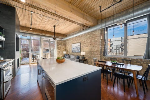 Tiny photo for 2333 W St. Paul Avenue #200, Chicago, IL 60647 (MLS # 12768354)