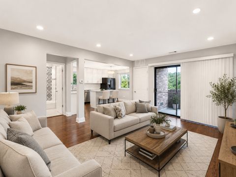 Tiny photo for 14949 Lakeview Drive #102, Orland Park, IL 60462 (MLS # 12642690)