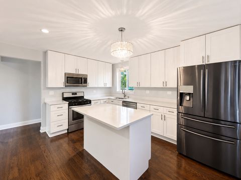 Tiny photo for 14949 Lakeview Drive #102, Orland Park, IL 60462 (MLS # 12642690)