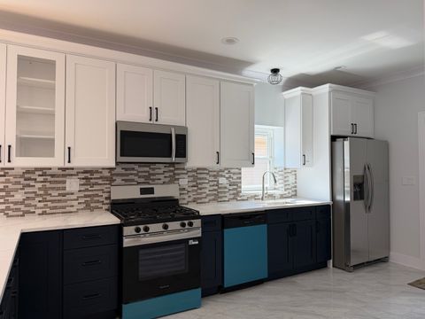 Tiny photo for 1422 S 13th Avenue, Maywood, IL 60153 (MLS # 12597088)