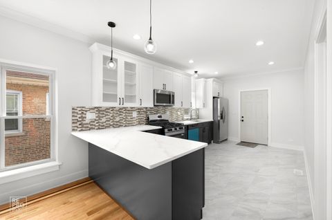 Tiny photo for 1422 S 13th Avenue, Maywood, IL 60153 (MLS # 12597088)