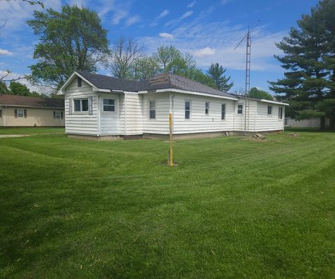 Tiny photo for 907 S Spruce Street, Villa Grove, IL 61956 (MLS # 12348474)