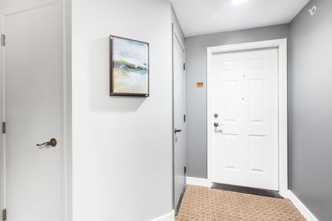 Tiny photo for 2671 Stone Circle #208, Geneva, IL 60134 (MLS # 12510175)