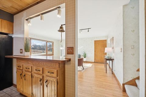 Tiny photo for 1814 Illinois Road, Northbrook, IL 60062 (MLS # 12476917)