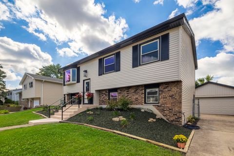Tiny photo for 7727 166th Street, Tinley Park, IL 60477 (MLS # 12514703)