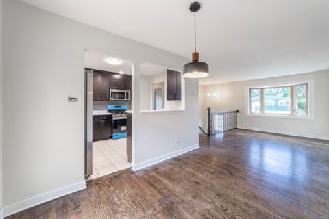 Tiny photo for 7727 166th Street, Tinley Park, IL 60477 (MLS # 12514703)