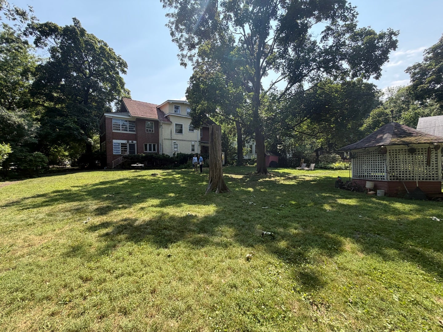 2530 Mcdaniel Avenue
