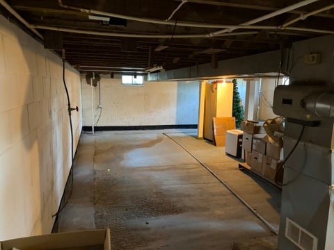 Tiny photo for 325 S Elm Street, Hull, IL 62343 (MLS # 12793566)