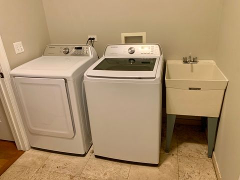 Tiny photo for 831 N Yale Avenue, Villa Park, IL 60181 (MLS # 12627206)