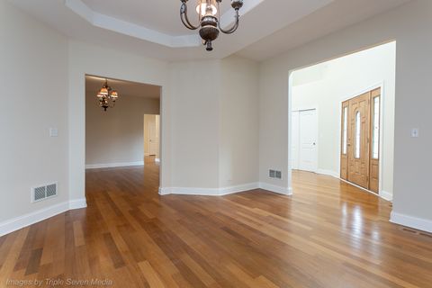 Tiny photo for 831 N Yale Avenue, Villa Park, IL 60181 (MLS # 12627206)