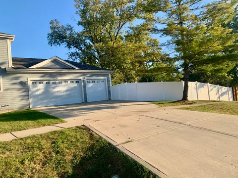 Tiny photo for 831 N Yale Avenue, Villa Park, IL 60181 (MLS # 12627206)