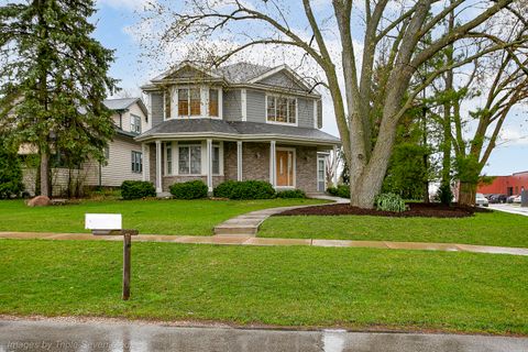 Photo of 831 N Yale Avenue, Villa Park, IL 60181 (MLS # 12627206)