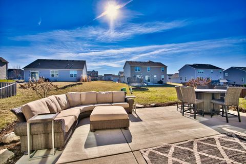Tiny photo for 574 Coach Road, Yorkville, IL 60560 (MLS # 12614265)