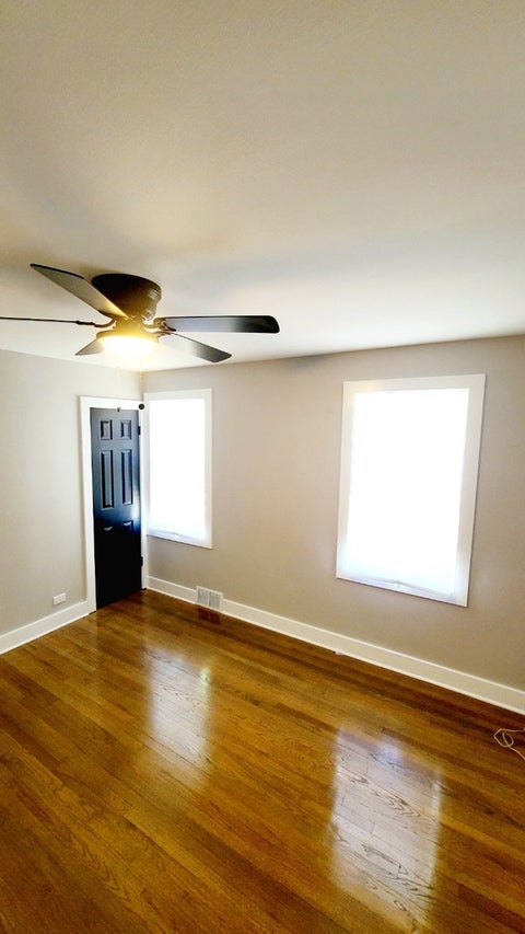 Tiny photo for 8822 S Kenwood Avenue S, Chicago, IL 60619 (MLS # 12686077)