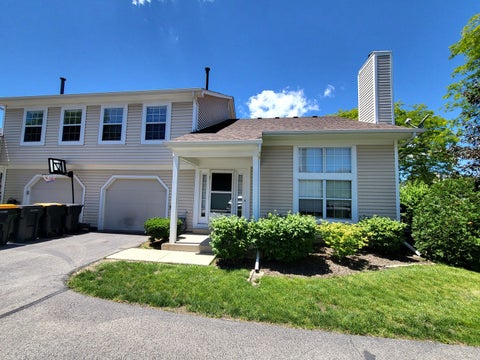 Photo of 341 Wisteria Drive #341, Streamwood, IL 60107 (MLS # 12729336)