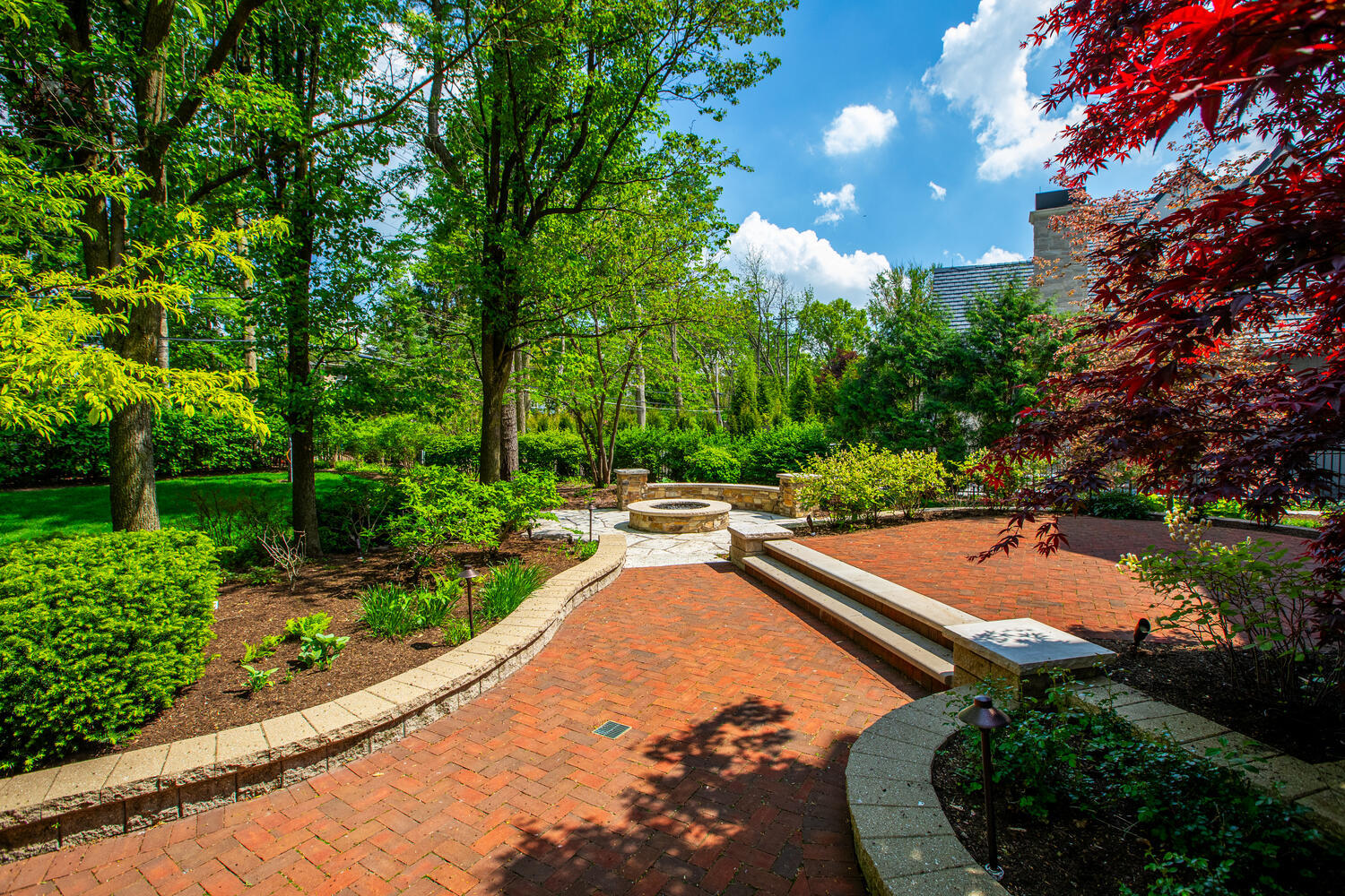 1046 Sylvan Circle