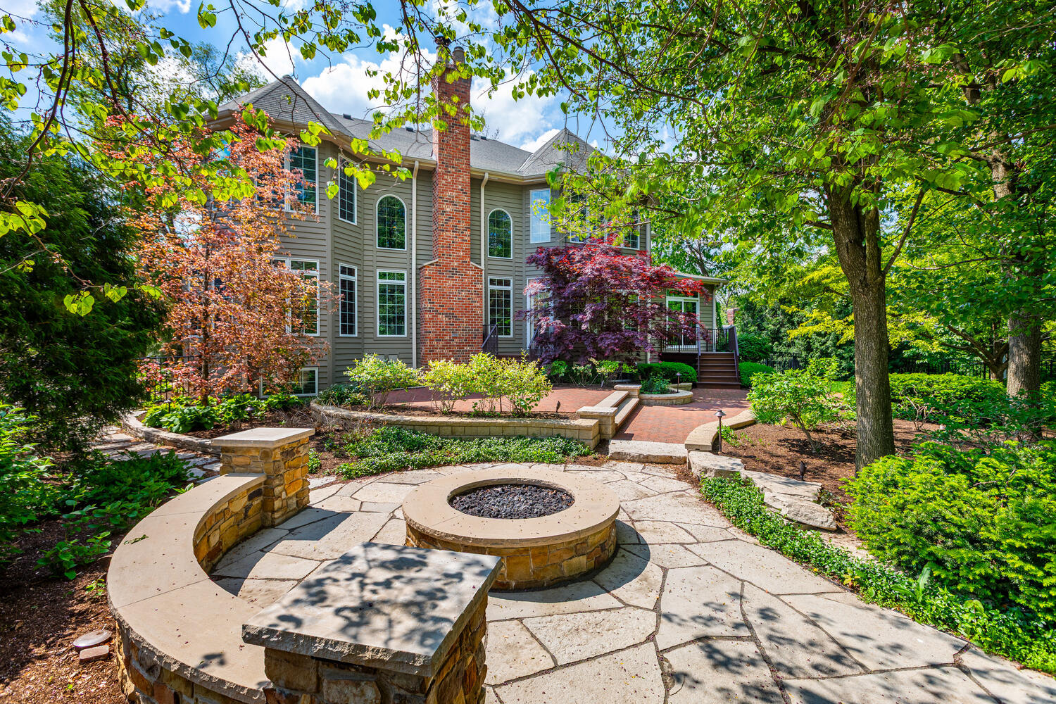1046 Sylvan Circle