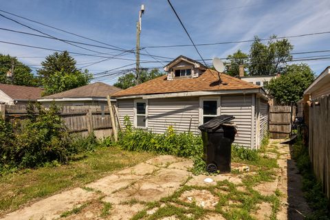 Tiny photo for 6443 S Talman Avenue, Chicago, IL 60629 (MLS # 12687321)