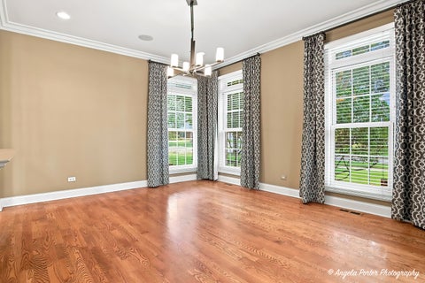Tiny photo for 2341 Catherine Street, Northbrook, IL 60062 (MLS # 12629448)