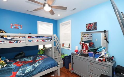 Tiny photo for 2922 N New England Avenue, Chicago, IL 60634 (MLS # 12682150)