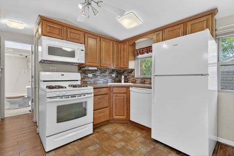 Tiny photo for 6 Largemouth Lane, Wilmington, IL 60481 (MLS # 12652656)