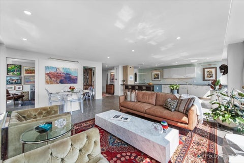 Tiny photo for 860 N LAKE SHORE Drive #4M, Chicago, IL 60611 (MLS # 12600273)
