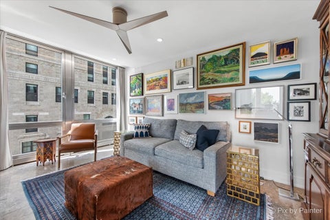 Tiny photo for 860 N LAKE SHORE Drive #4M, Chicago, IL 60611 (MLS # 12600273)