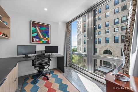 Tiny photo for 860 N LAKE SHORE Drive #4M, Chicago, IL 60611 (MLS # 12600273)