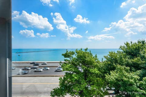 Tiny photo for 860 N LAKE SHORE Drive #4M, Chicago, IL 60611 (MLS # 12600273)