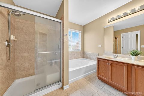 Tiny photo for 410 Brookhaven Trail, Pingree Grove, IL 60140 (MLS # 12512482)