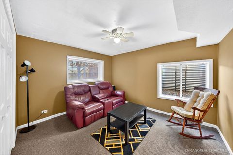 Tiny photo for 410 Brookhaven Trail, Pingree Grove, IL 60140 (MLS # 12512482)