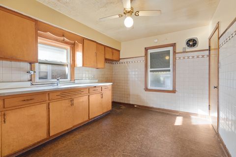 Tiny photo for 8550 S Jeffery Boulevard, Chicago, IL 60617 (MLS # 12512625)