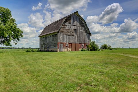 Tiny photo for 972 Hamilton Road, Rock Falls, IL 61071 (MLS # 12686161)