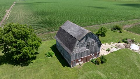 Tiny photo for 972 Hamilton Road, Rock Falls, IL 61071 (MLS # 12686161)