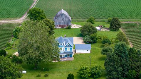 Tiny photo for 972 Hamilton Road, Rock Falls, IL 61071 (MLS # 12686161)