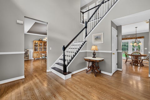 Tiny photo for 1068 Fox Path, West Dundee, IL 60118 (MLS # 12770341)