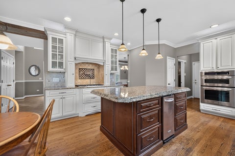 Tiny photo for 1068 Fox Path, West Dundee, IL 60118 (MLS # 12770341)