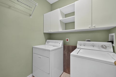 Tiny photo for 1068 Fox Path, West Dundee, IL 60118 (MLS # 12770341)