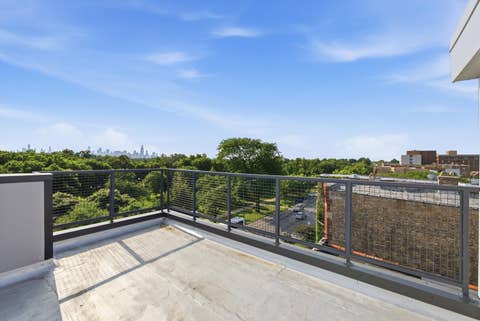 Tiny photo for 1244 N Kedzie Avenue #4, Chicago, IL 60651 (MLS # 12725342)