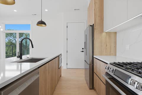 Tiny photo for 1244 N Kedzie Avenue #4, Chicago, IL 60651 (MLS # 12725342)