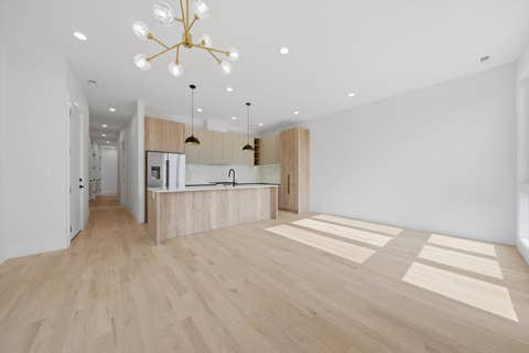 Tiny photo for 1244 N Kedzie Avenue #4, Chicago, IL 60651 (MLS # 12725342)
