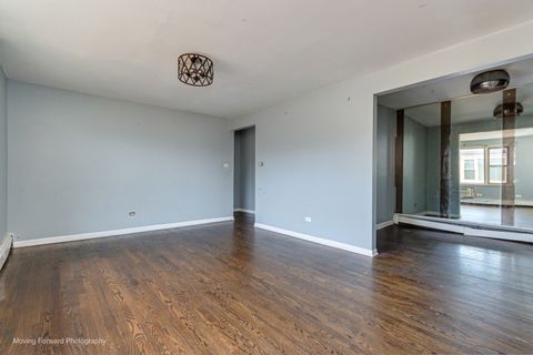 Tiny photo for 6945 S Chappel Avenue #3A, Chicago, IL 60649 (MLS # 12655258)