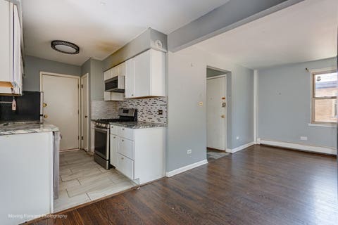 Tiny photo for 6945 S Chappel Avenue #3A, Chicago, IL 60649 (MLS # 12655258)