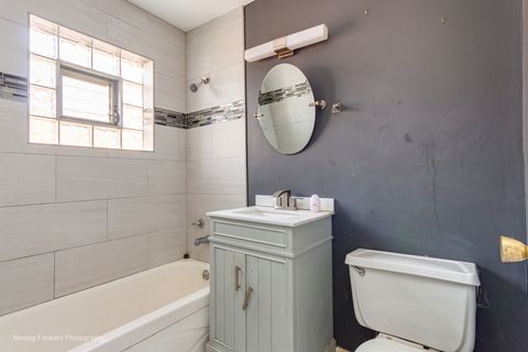 Tiny photo for 6945 S Chappel Avenue #3A, Chicago, IL 60649 (MLS # 12655258)