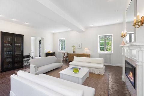 Tiny photo for 51 S Mayflower Road, Lake Forest, IL 60045 (MLS # 12618302)