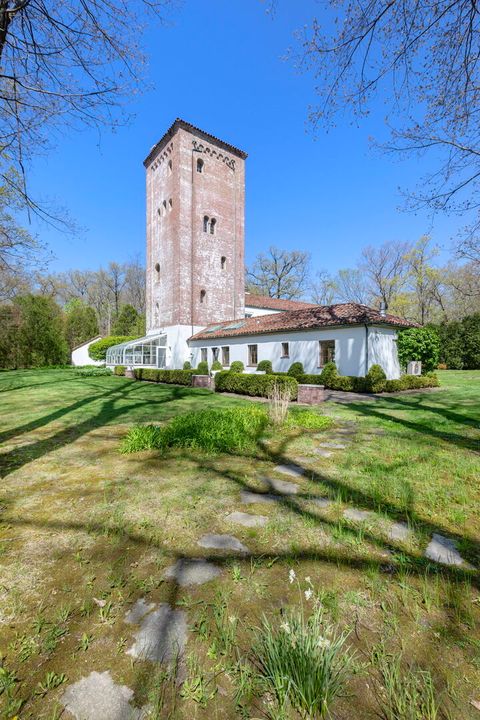 Tiny photo for 51 S Mayflower Road, Lake Forest, IL 60045 (MLS # 12618302)