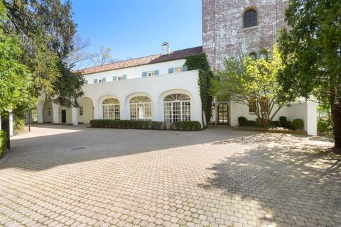Tiny photo for 51 S Mayflower Road, Lake Forest, IL 60045 (MLS # 12618302)