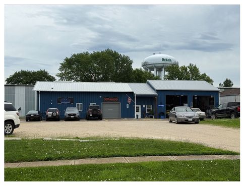 1016 Market Street DeKalb IL 60115