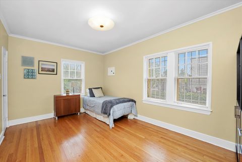 Tiny photo for 1104 Fair Oaks Avenue, Oak Park, IL 60302 (MLS # 12486680)