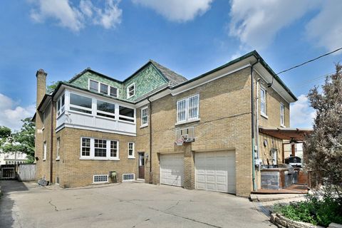 Tiny photo for 1104 Fair Oaks Avenue, Oak Park, IL 60302 (MLS # 12486680)